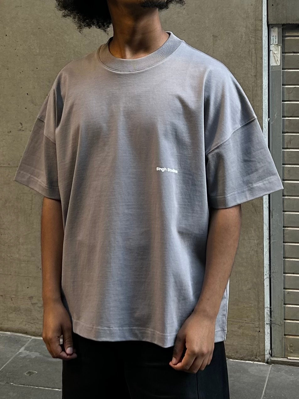 SS logo tee charcoal